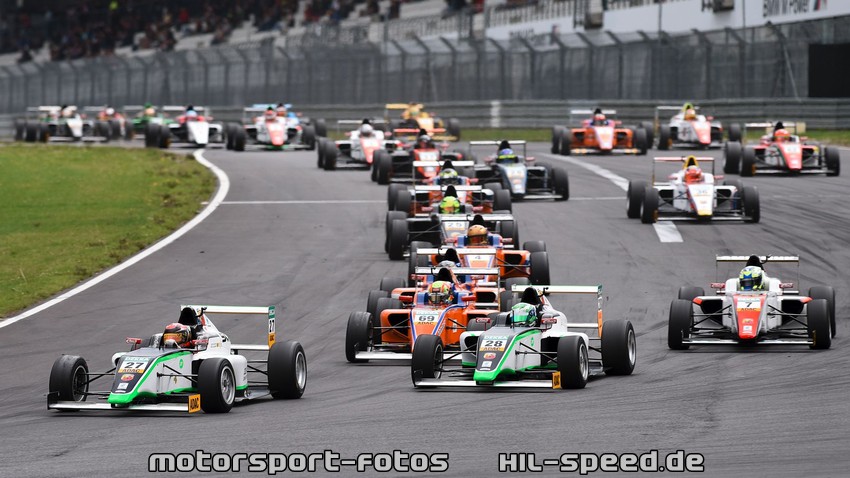 Start des Rennen #1 am Samstag